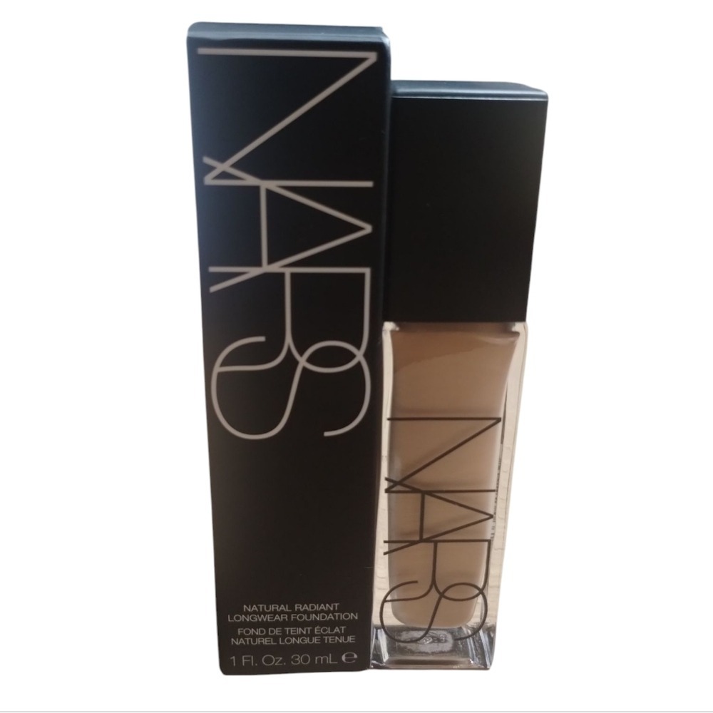 NARS Cosmetics Women's Makeup Natural Radiant Longwear Foundation Light 5 FIJI